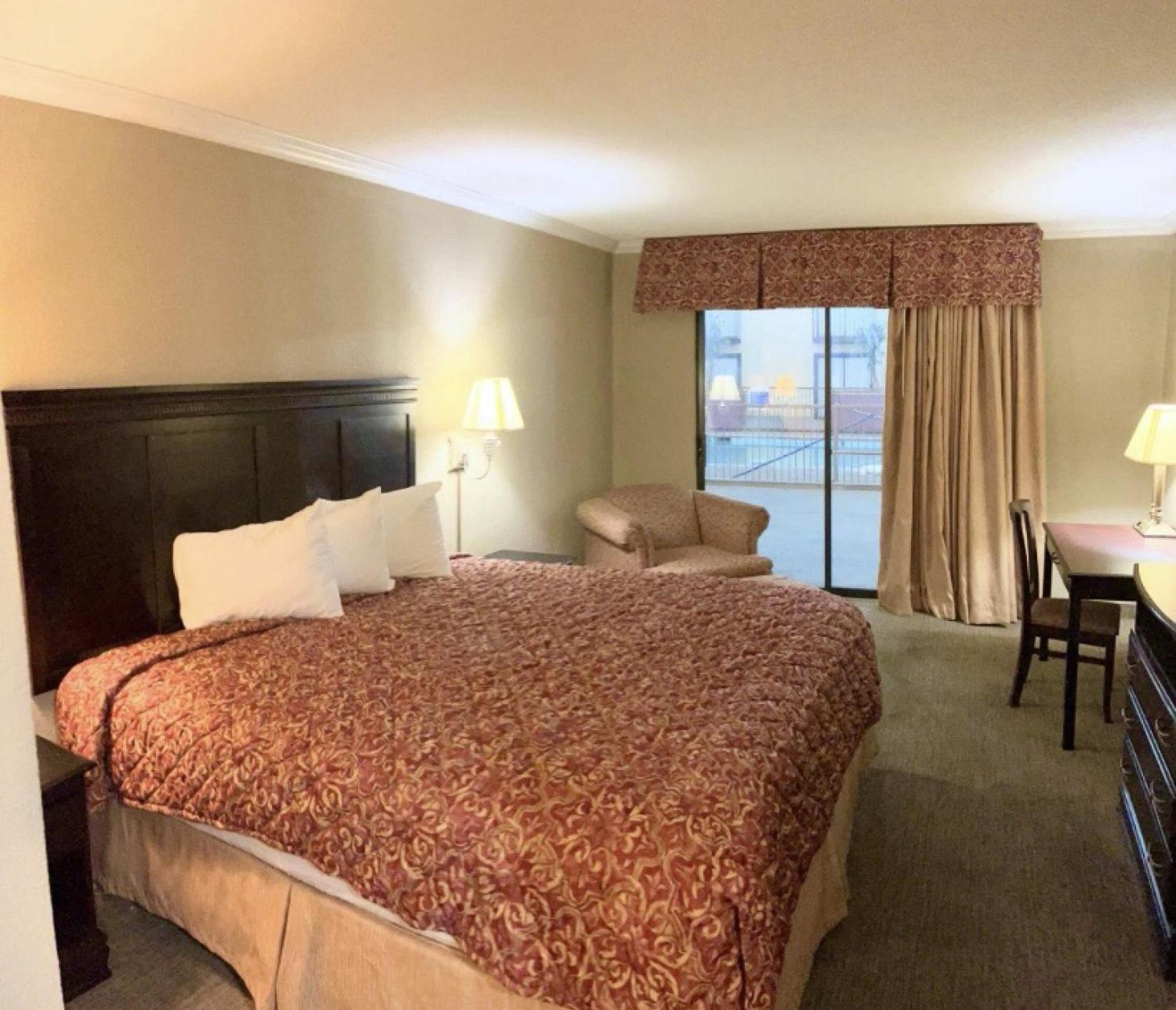 Regency Inn & Suites Алтус Экстерьер фото
