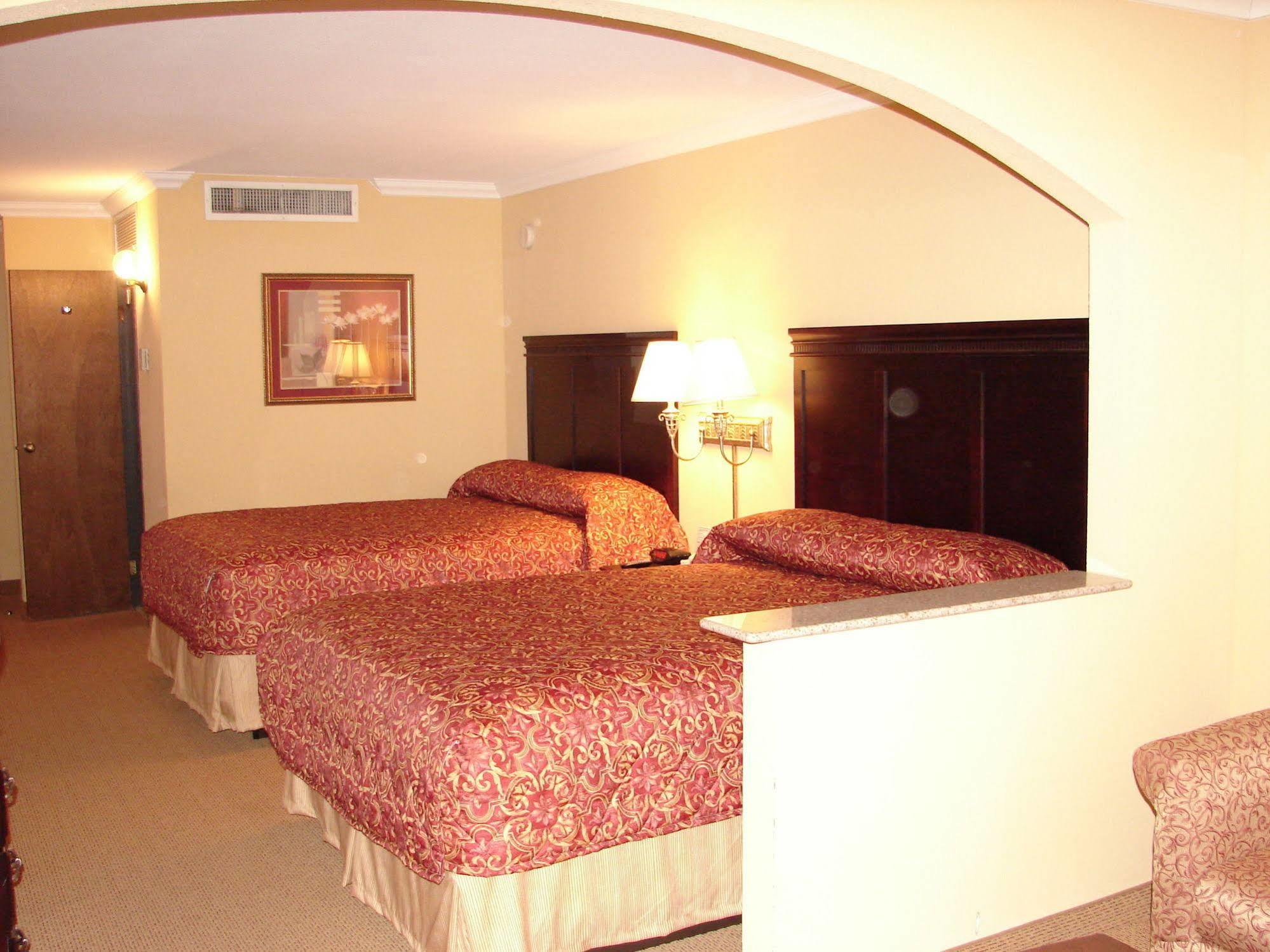 Regency Inn & Suites Алтус Экстерьер фото